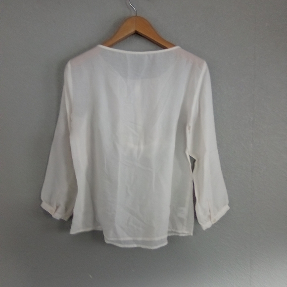 Beautiful top size small ( box BS ) - Picture 2 of 2